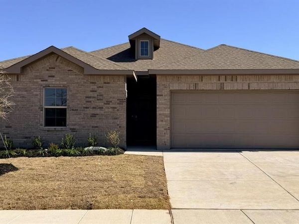 909 BOLL WEEVIL Drive, Cleburne, TX 76031