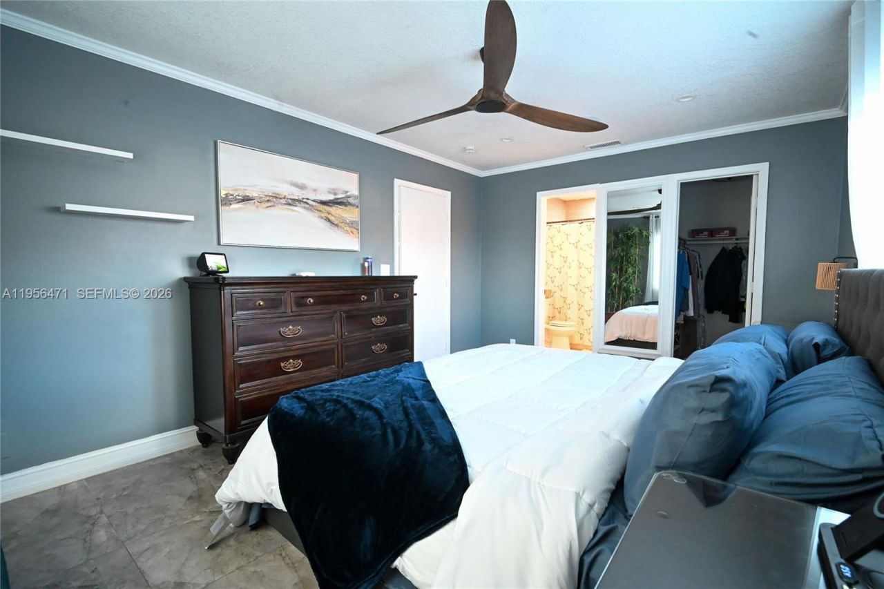 7105 SW 3rd Ct, North Lauderdale, FL 33068 Photo