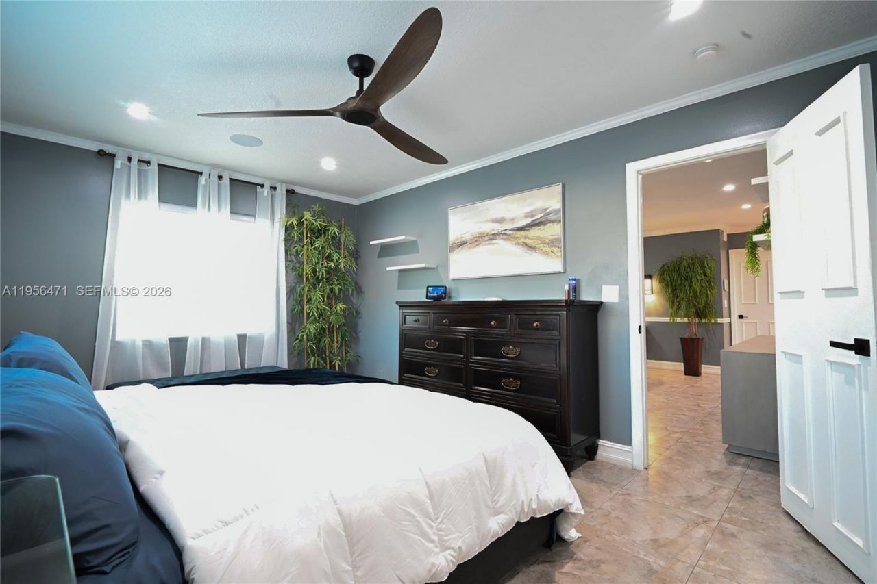 7105 SW 3rd Ct, North Lauderdale, FL 33068 Photo