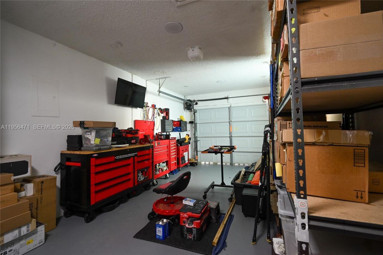 7105 SW 3rd Ct, North Lauderdale, FL 33068 Photo