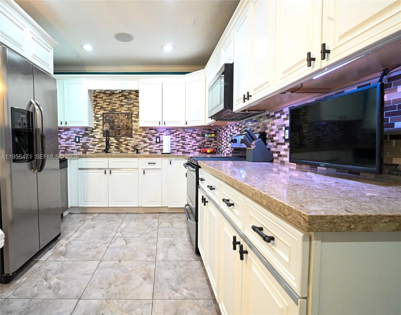 7105 SW 3rd Ct, North Lauderdale, FL 33068 Photo