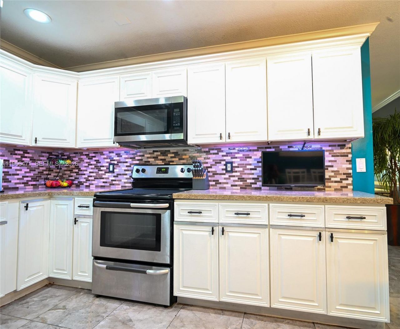 7105 SW 3rd Ct, North Lauderdale, FL 33068 Photo