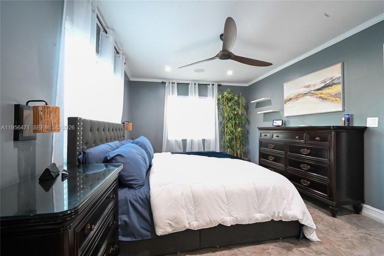 7105 SW 3rd Ct, North Lauderdale, FL 33068 Photo