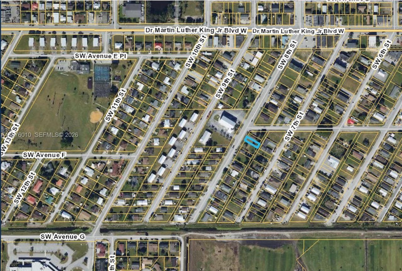 609 SW 8th St, Belle Glade, FL 33430 Photo