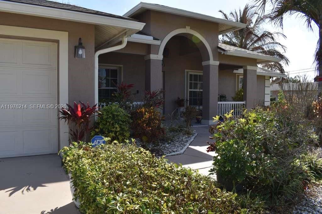 1084 SW Di Lido Ln , Port Saint Lucie, FL 34953 Photo