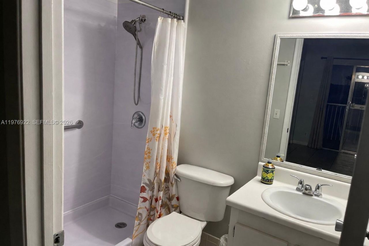 1301 SW 134th Way , Unit 312B, Pembroke Pines, FL 33027 Photo