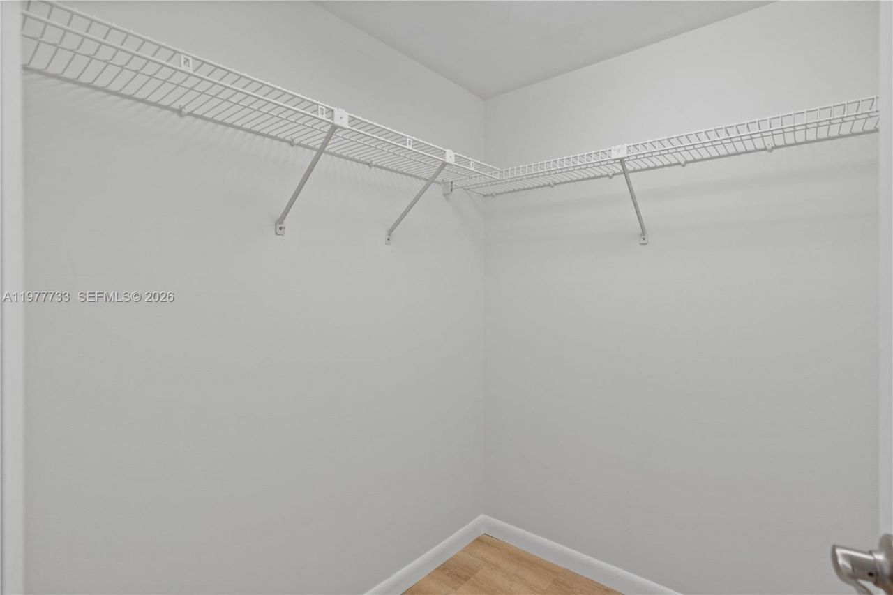 1036 Us Highway 1, Unit 116, North Palm Beach, FL 33408 Photo