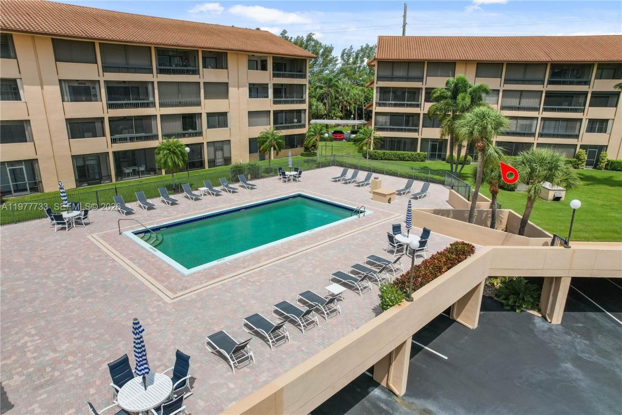 1036 Us Highway 1, Unit 116, North Palm Beach, FL 33408 Photo