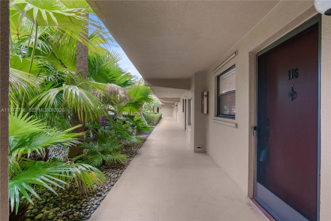 1036 Us Highway 1, Unit 116, North Palm Beach, FL 33408 Photo