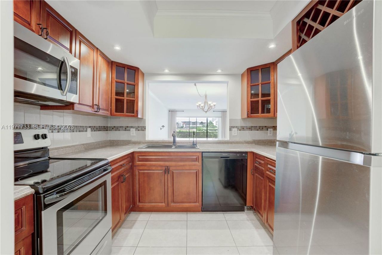 1036 Us Highway 1, Unit 116, North Palm Beach, FL 33408 Photo