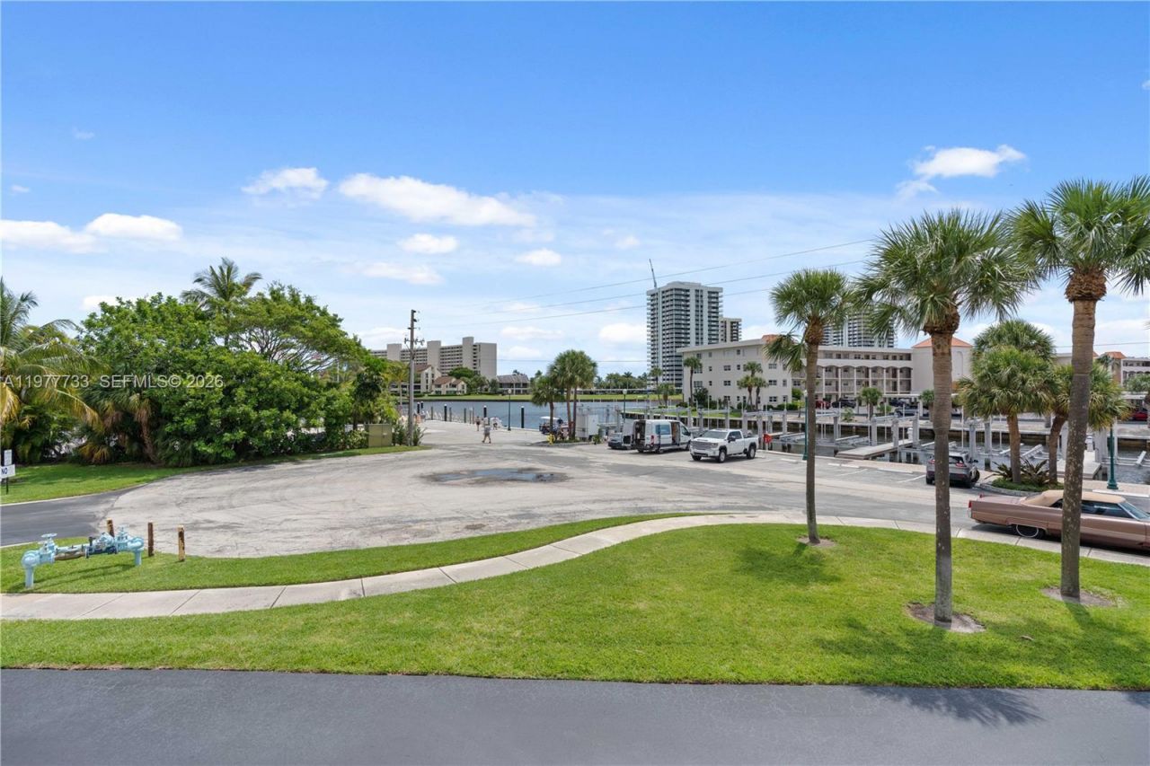 1036 Us Highway 1, Unit 116, North Palm Beach, FL 33408 Photo