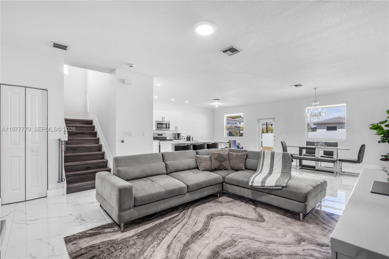 13629 SW 186th Ln, Miami, FL 33177 Photo