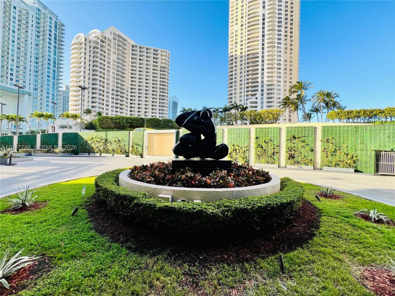 540 Brickell Key Dr, Unit 202, Miami, FL 33131 Photo