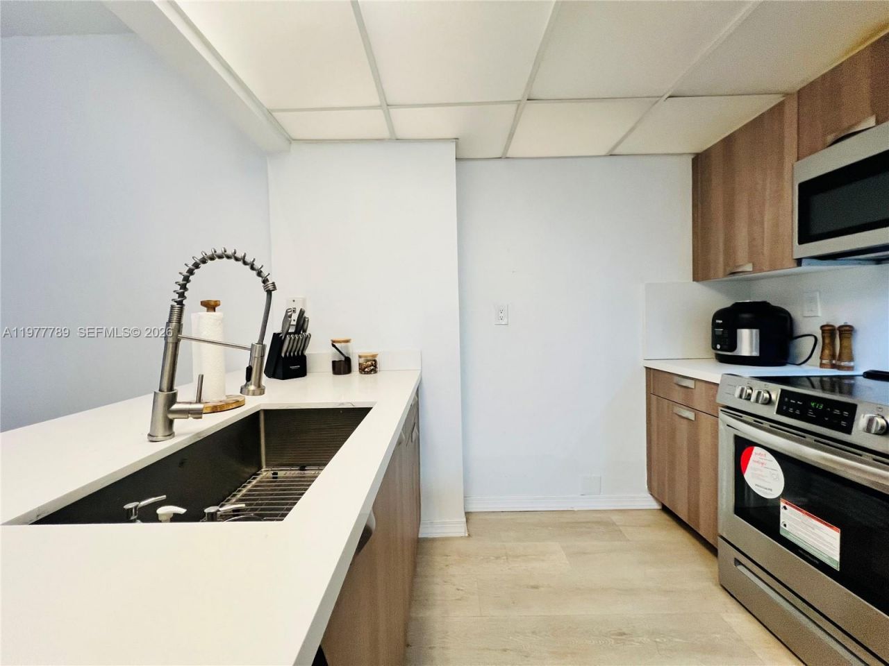 540 Brickell Key Dr, Unit 202, Miami, FL 33131 Photo