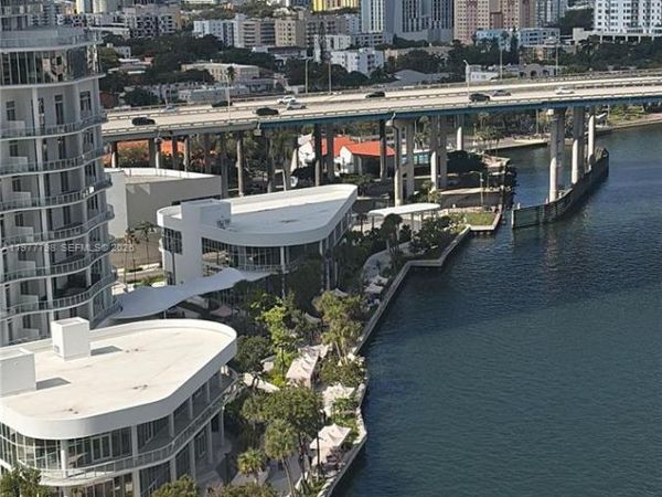 185 SW 7th St , Unit 1605, Miami, FL 33130