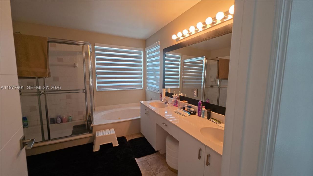 18197 SW 4th Ct, Pembroke Pines, FL 33029 Photo