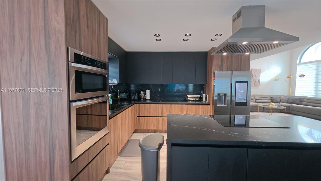 18197 SW 4th Ct, Pembroke Pines, FL 33029 Photo