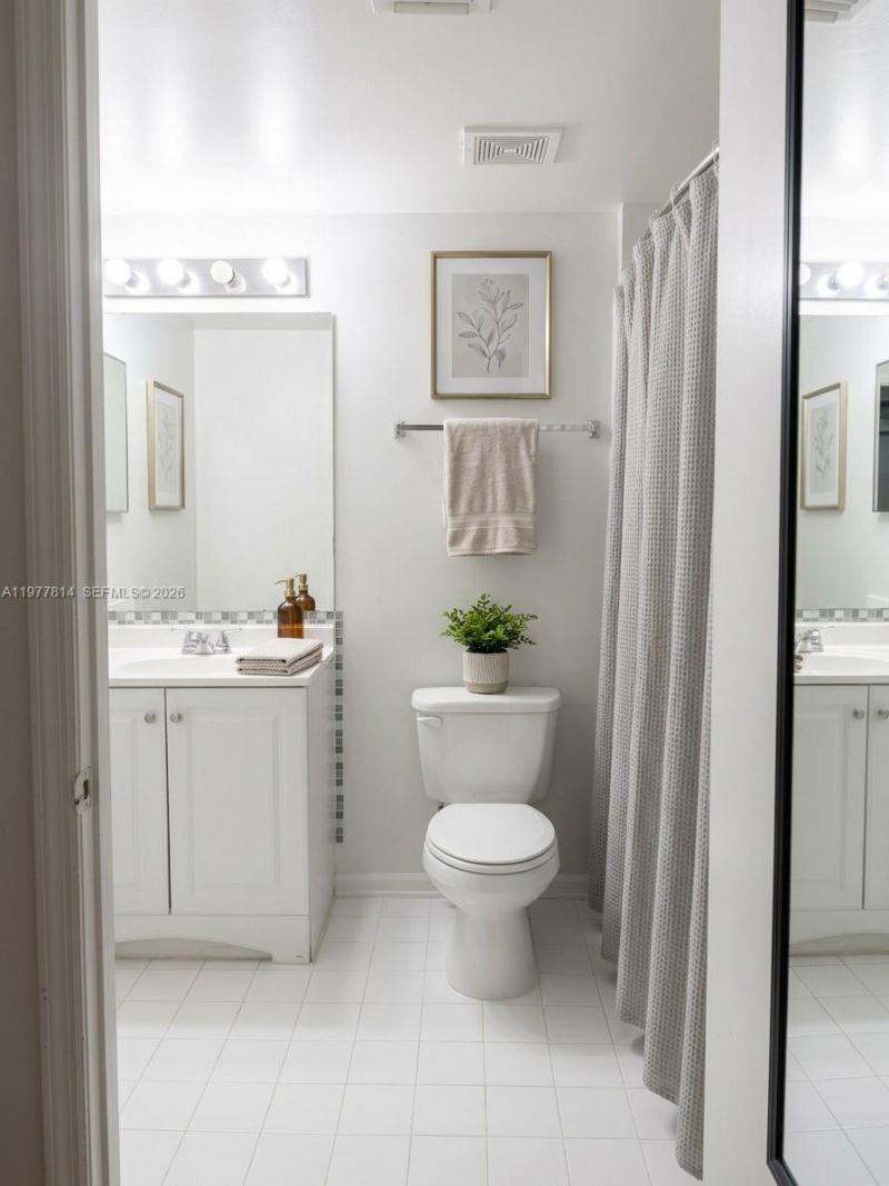 440 S Park Rd, Unit 4-102, Hollywood, FL 33021 Photo