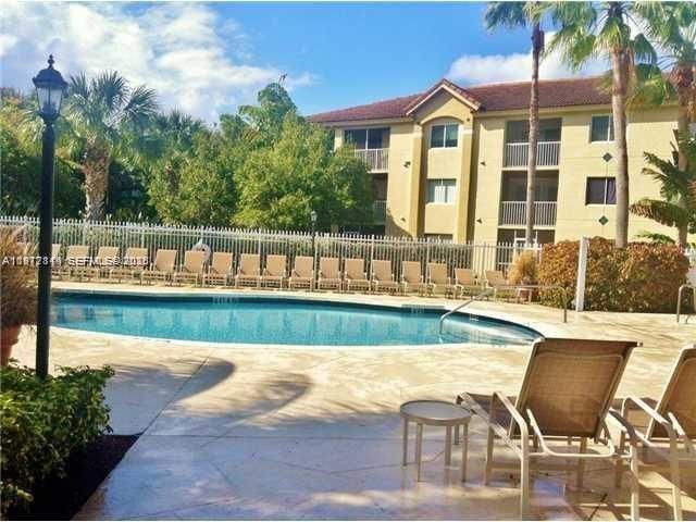 440 S Park Rd, Unit 4-102, Hollywood, FL 33021 Photo