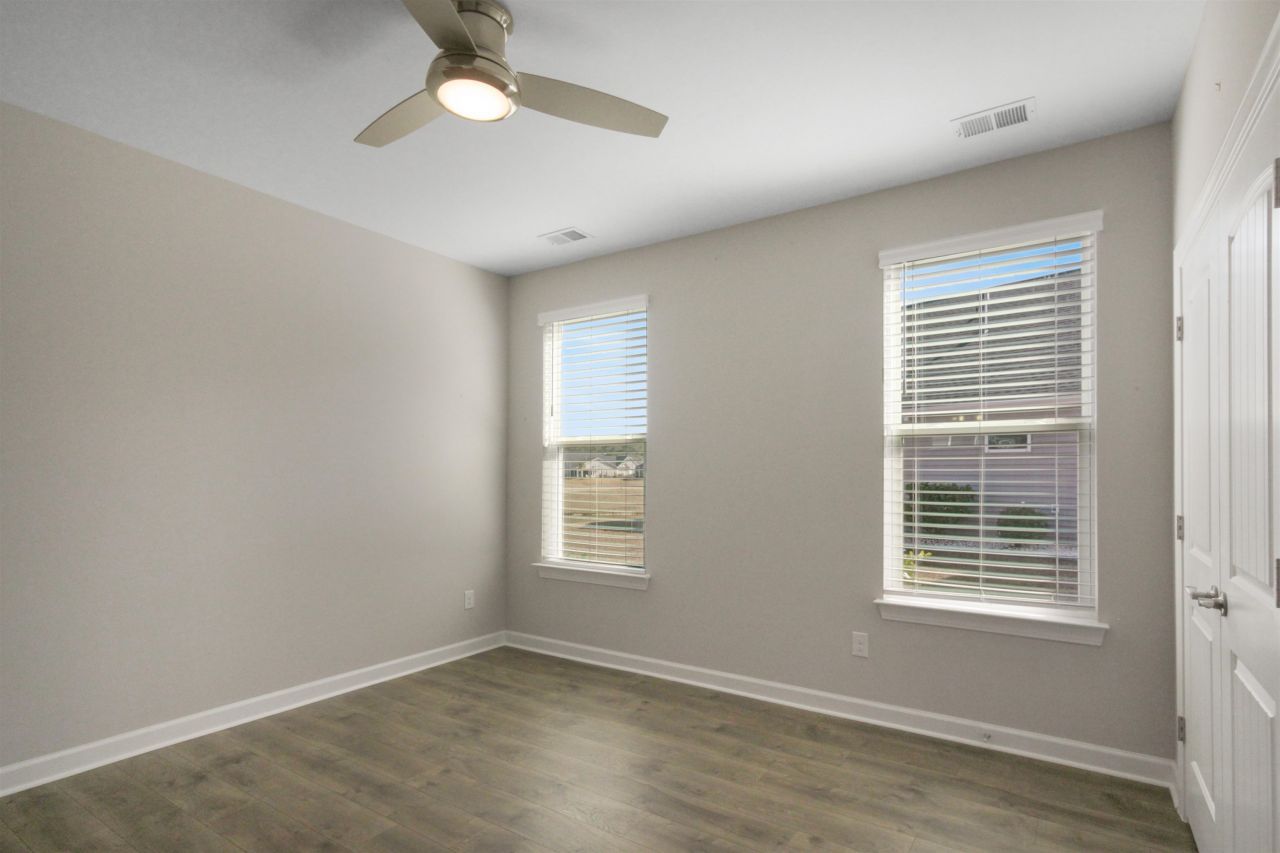 352 Switchgrass Loop Photo 18