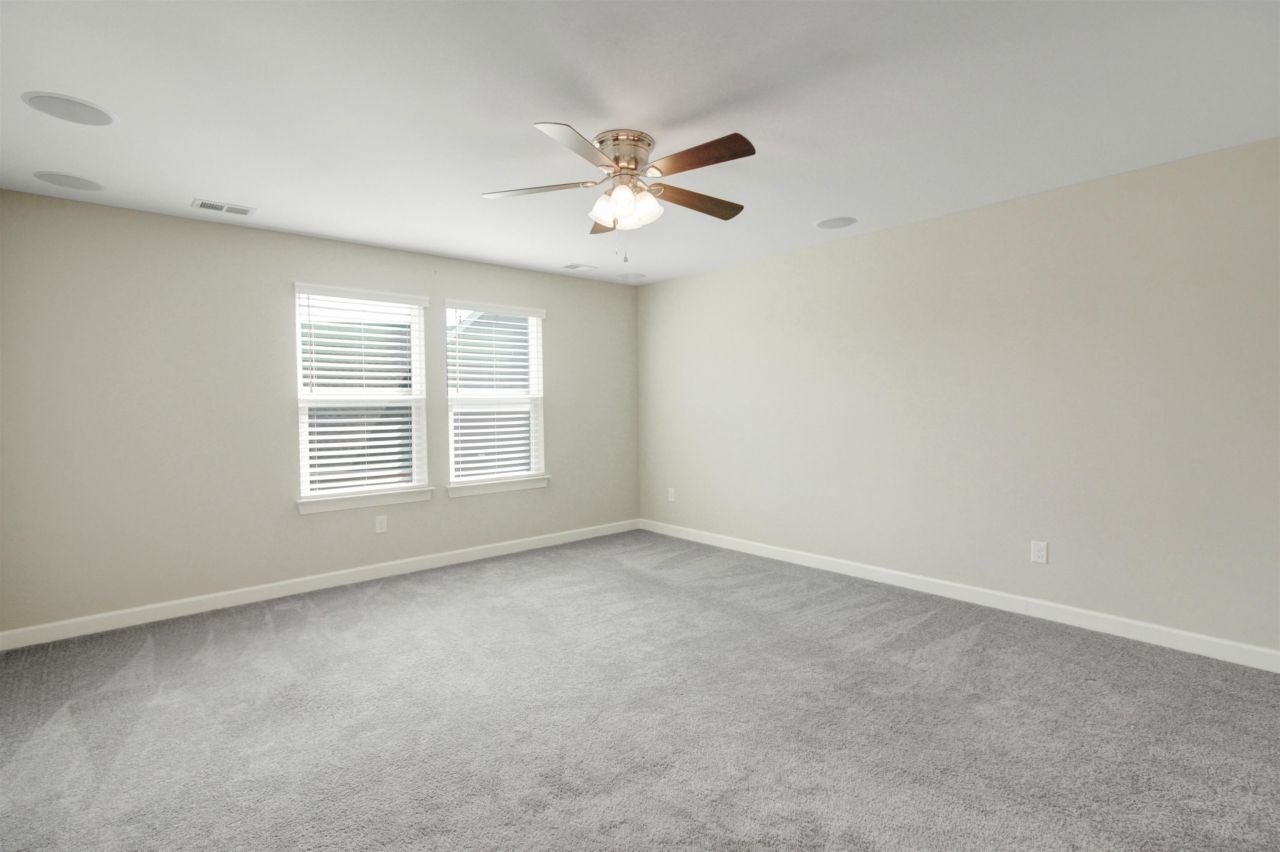 352 Switchgrass Loop Photo 21