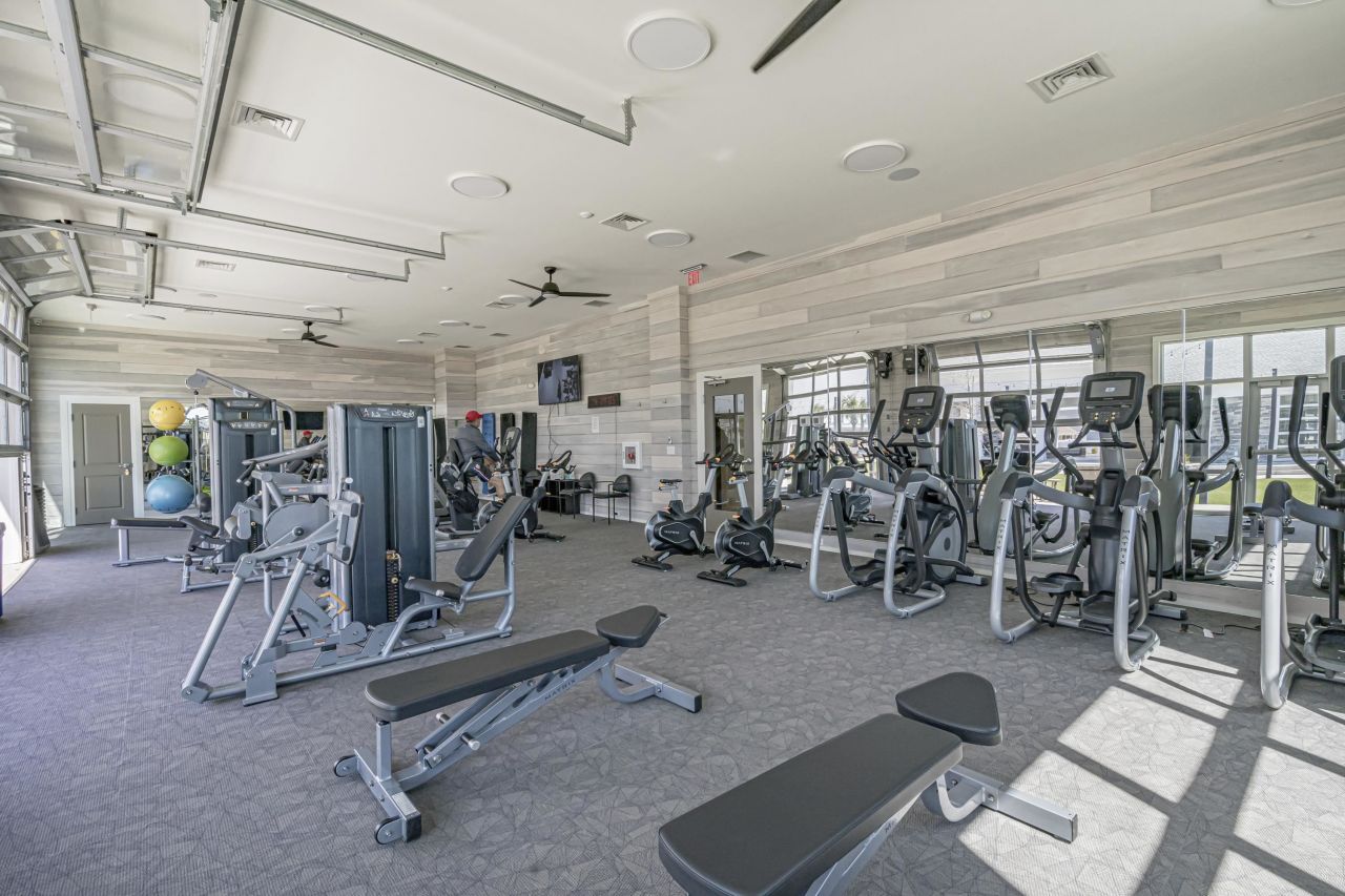 352 Switchgrass Loop Photo 38