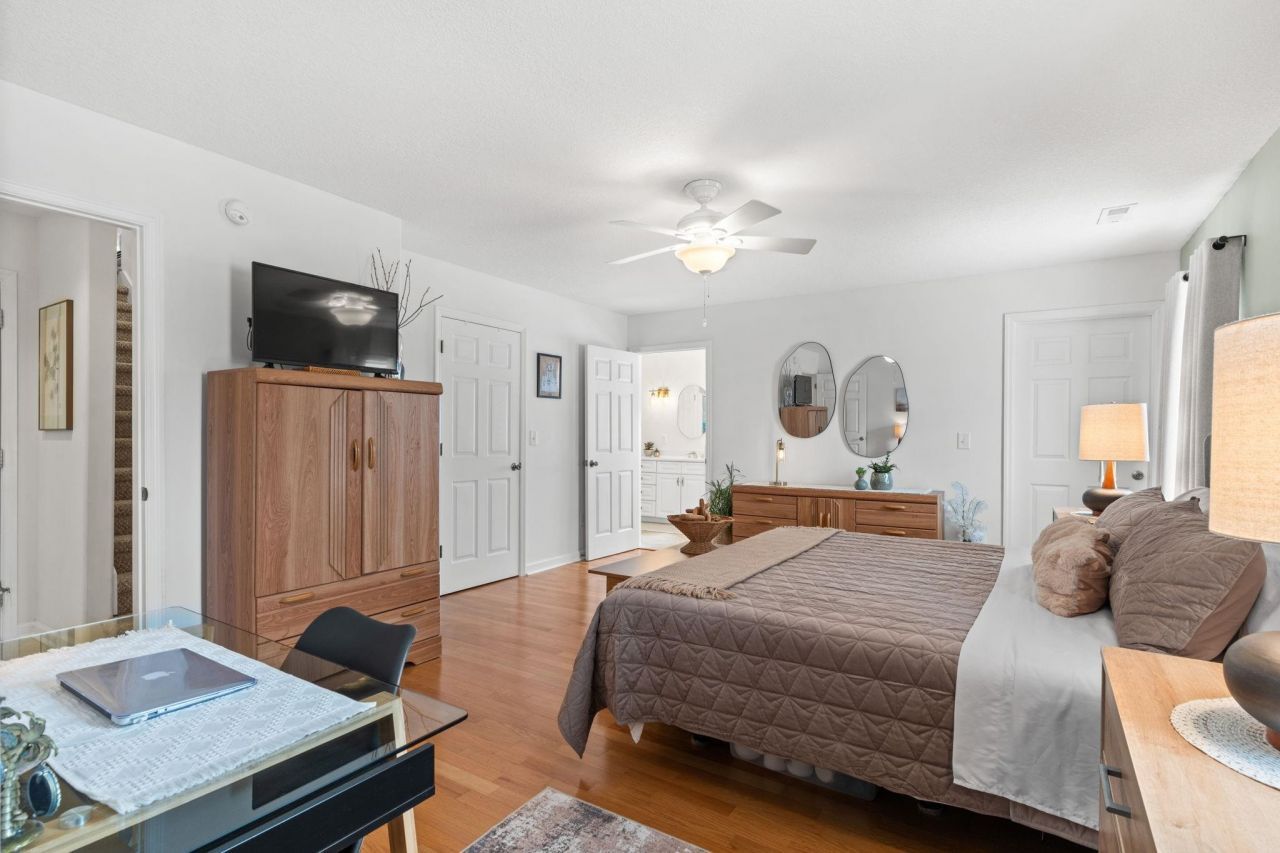 2494 Burning Tree Ln. Photo 21