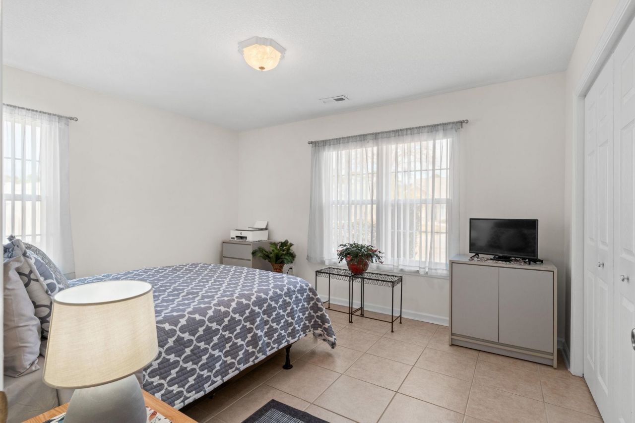 2494 Burning Tree Ln. Photo 28