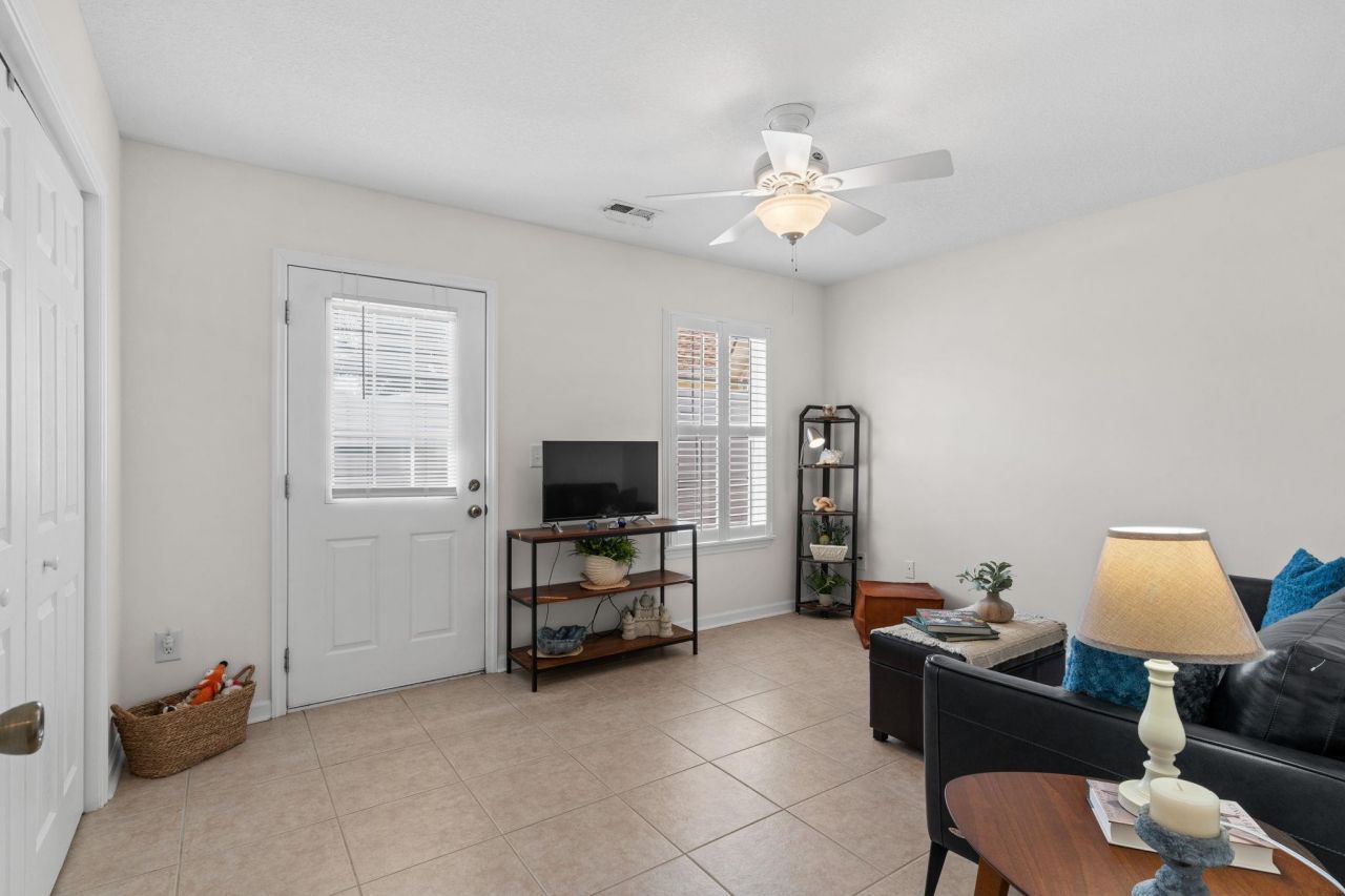 2494 Burning Tree Ln. Photo 31