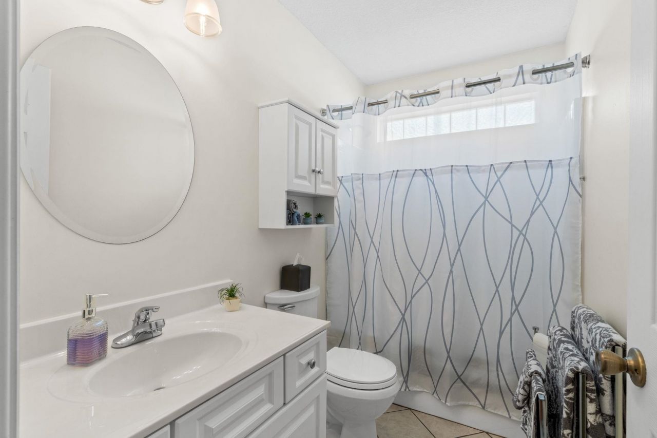 2494 Burning Tree Ln. Photo 33