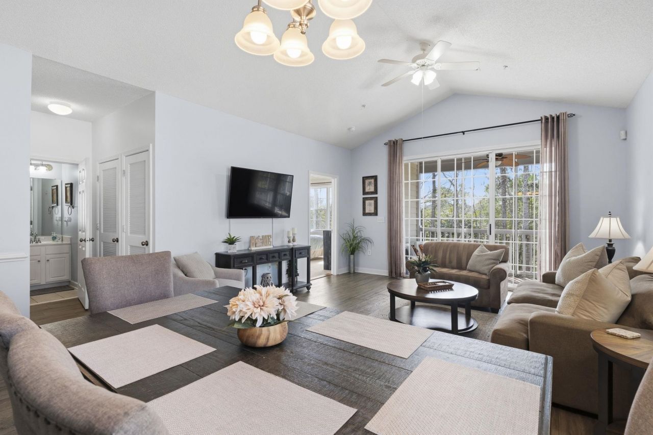 6015 Catalina Dr. Photo 12