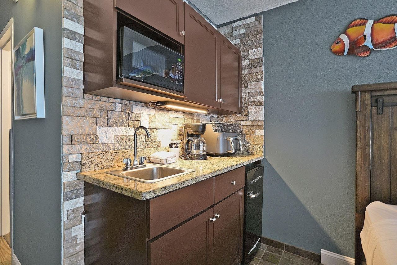 1501 S Ocean Blvd. Photo 11