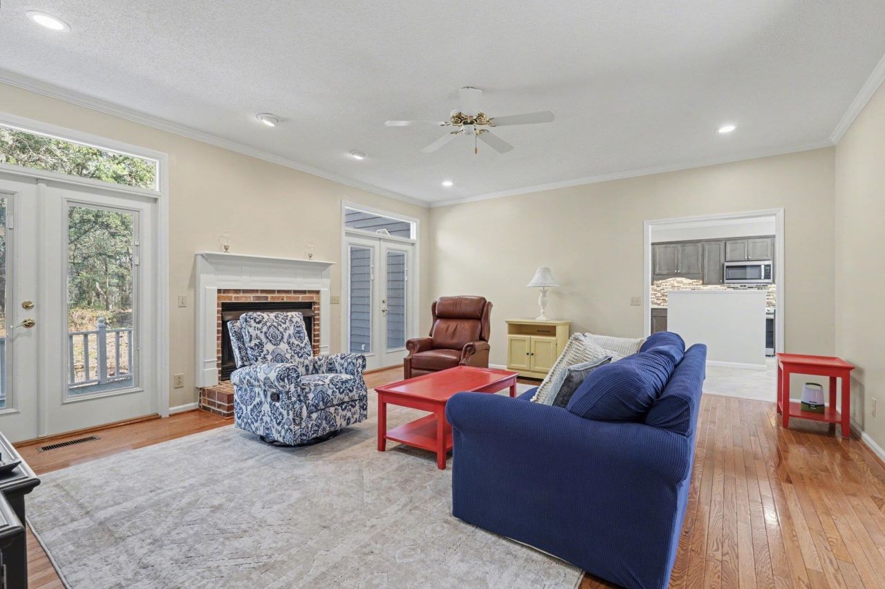 71 Turtle Creek Dr. Photo 6