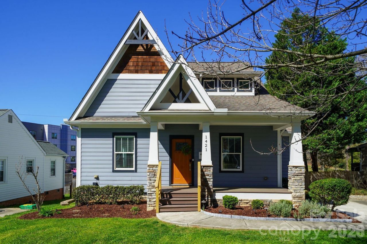 1421 Lyon Court, Charlotte, NC 28205 Main Photo