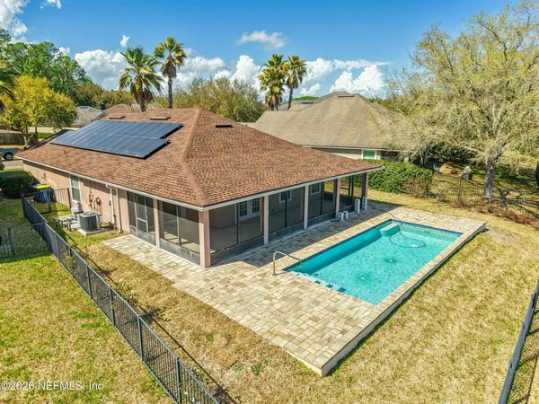 13431 DEVAN LEE Drive E, Jacksonville, FL 32226