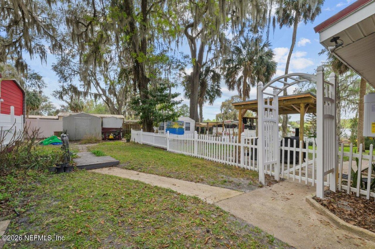 101 Orange Street, Satsuma, FL 32189 Photo