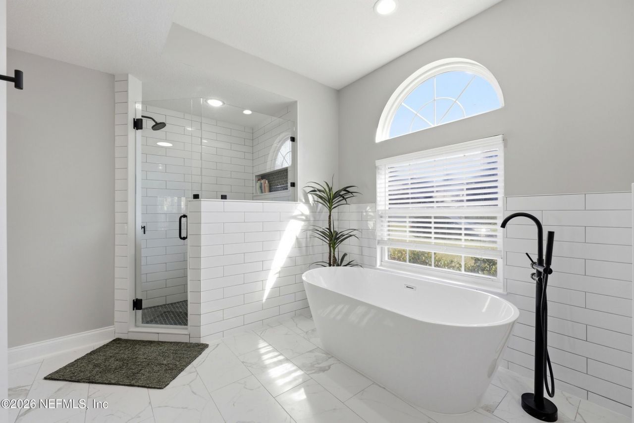 2009 Marye Brant Loop N, Neptune Beach, FL 32266 Photo