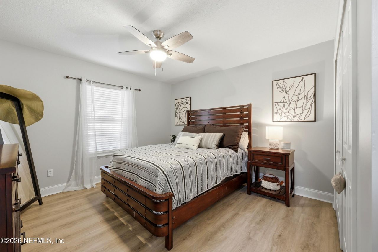 2009 Marye Brant Loop N, Neptune Beach, FL 32266 Photo