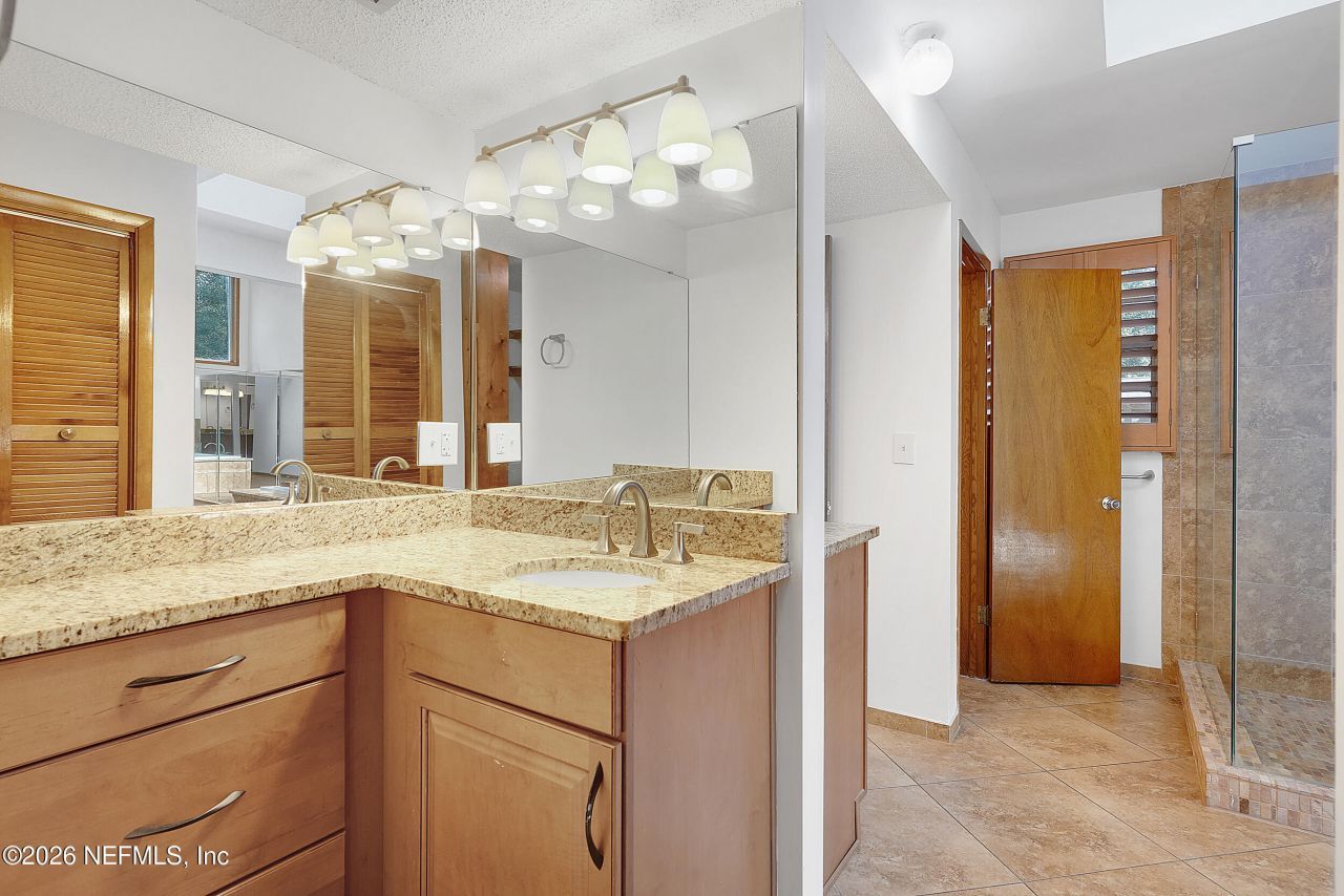 3140 Forest Circle, Jacksonville, FL 32257 Photo