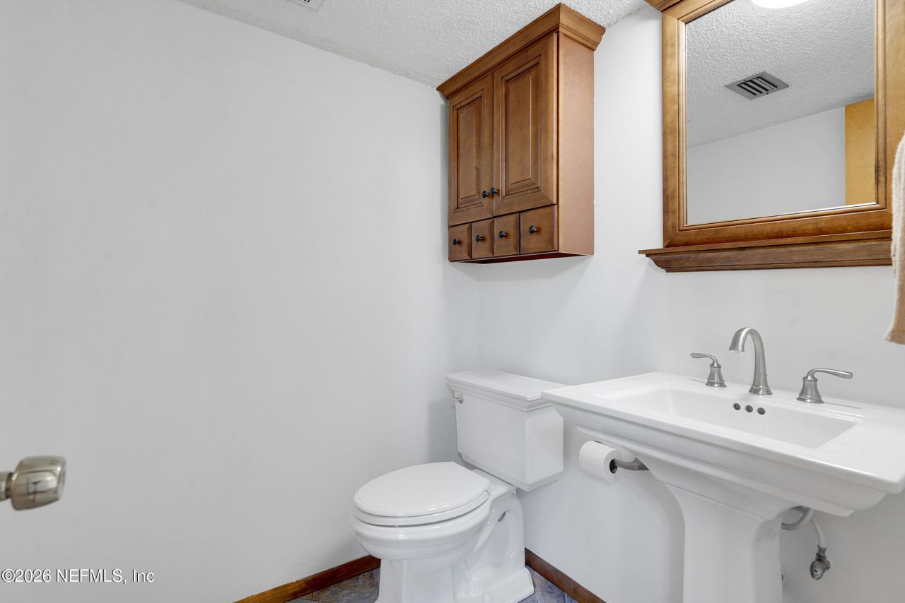 3140 Forest Circle, Jacksonville, FL 32257 Photo