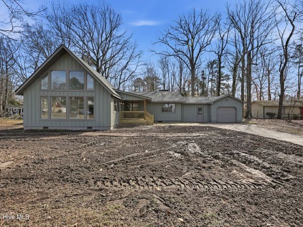 1804 Edgewood Drive, Elizabeth City, NC 27909