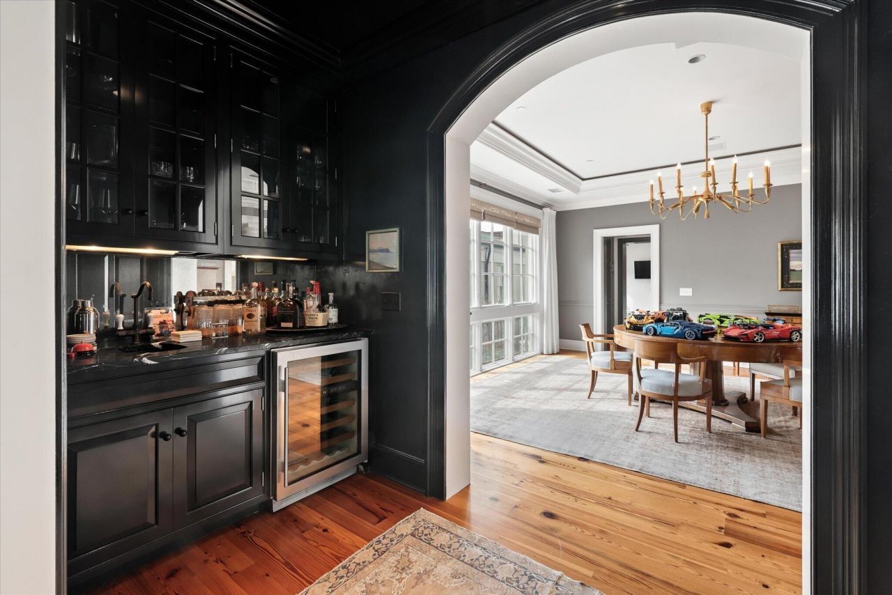 5 Middle Atlantic Wharf Photo 12