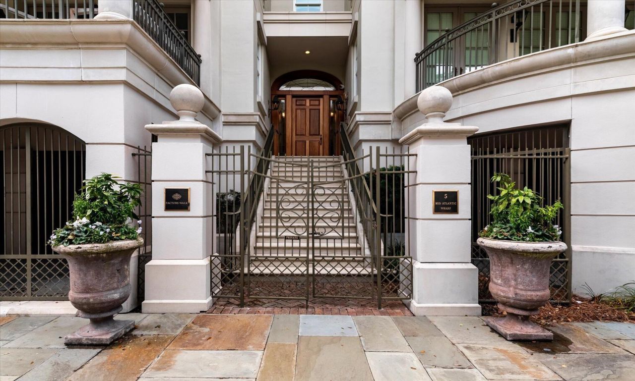 5 Middle Atlantic Wharf Photo 38