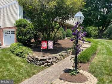 531 S NURSERY AVENUE , PURCELLVILLE, VA 20132