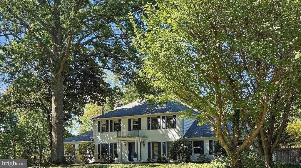 21600 Glendalough Road, Gaithersburg, MD 20882 Main Photo