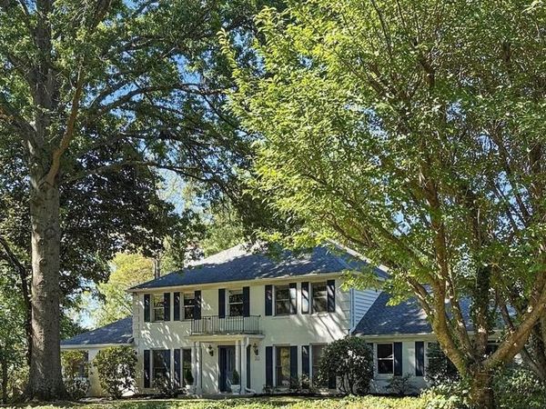 21600 GLENDALOUGH ROAD, GAITHERSBURG, MD 20882