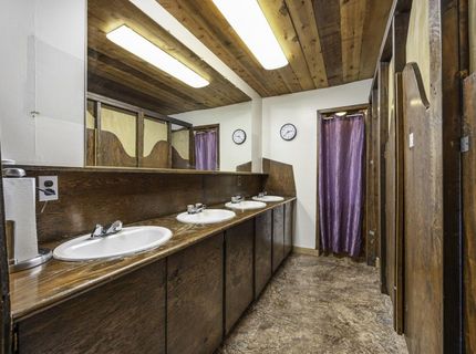 10111 Bunny Hill Road, Soda Springs, CA 95728 Photo