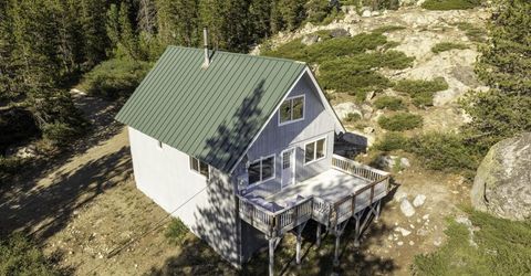 10111 Bunny Hill Road, Soda Springs, CA 95728 Photo