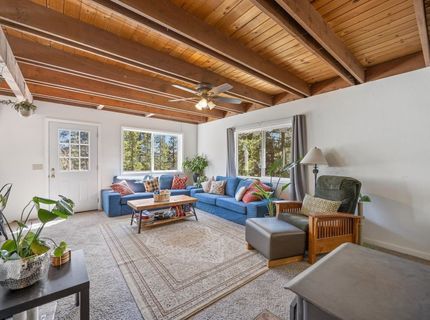 10111 Bunny Hill Road, Soda Springs, CA 95728 Photo