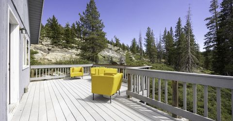 10111 Bunny Hill Road, Soda Springs, CA 95728 Photo